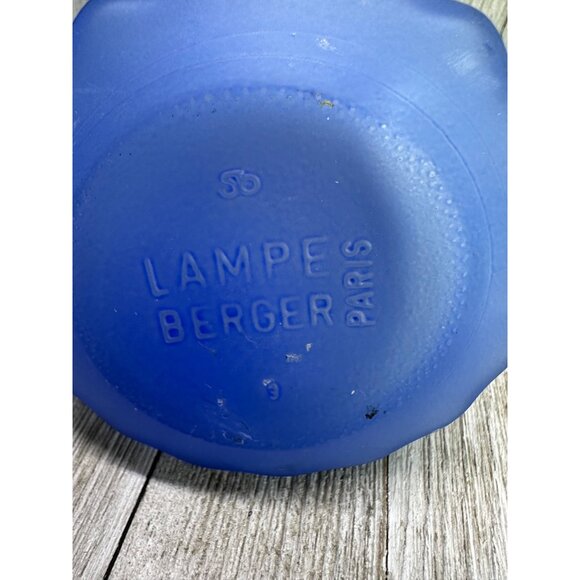 Vtg Lampe Berger Paris Catalytic Oil Fragrance Lamp Frosted Glass Blue 5.25" T - Picture 9 of 13